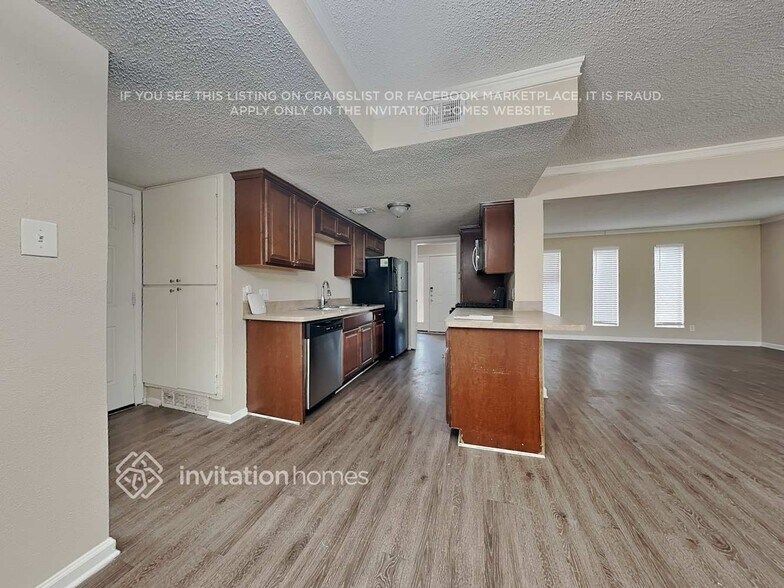 Building Photo - 1108 Mildred Ln