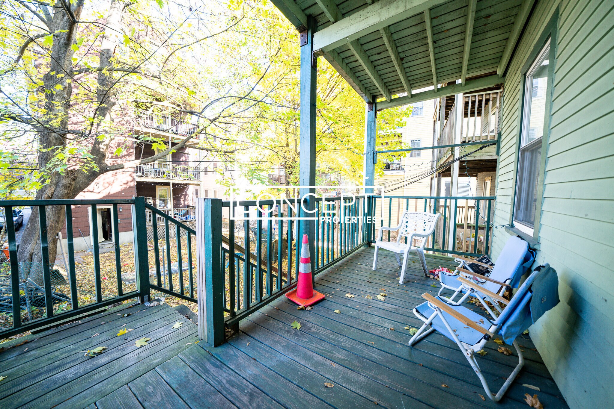 Building Photo - 63 Hillside St