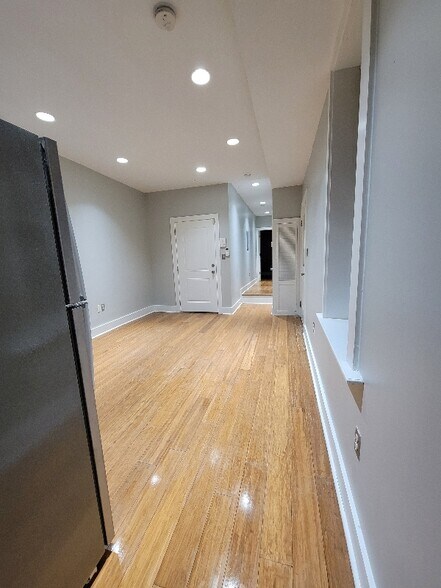 Building Photo - 2220 N 16th St