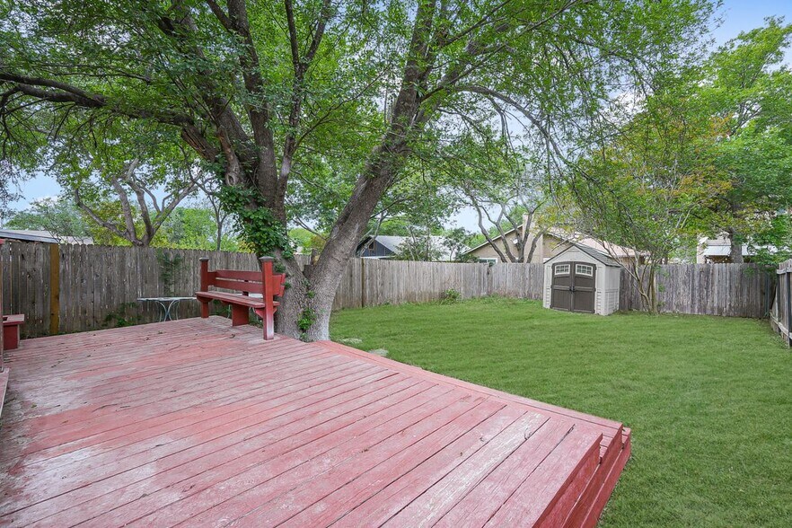 Building Photo - 12215 Stoney Crossing