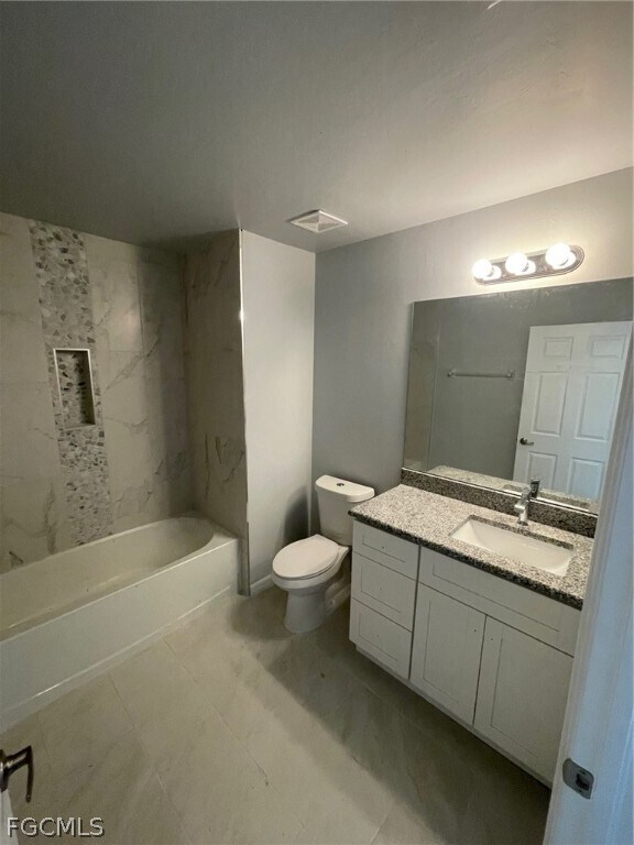 Building Photo - 3534 SW 17th Ave