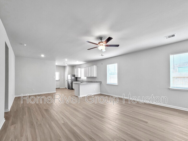 Building Photo - 2506 Green Jasper Dr