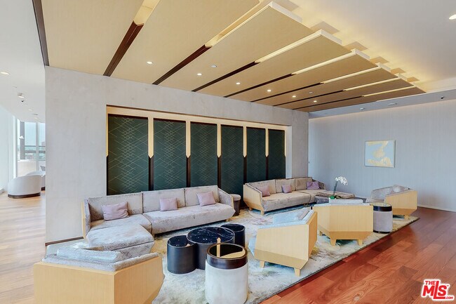 Building Photo - 889 Francisco St