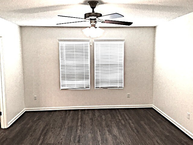 Building Photo - 163 E Jayce Way