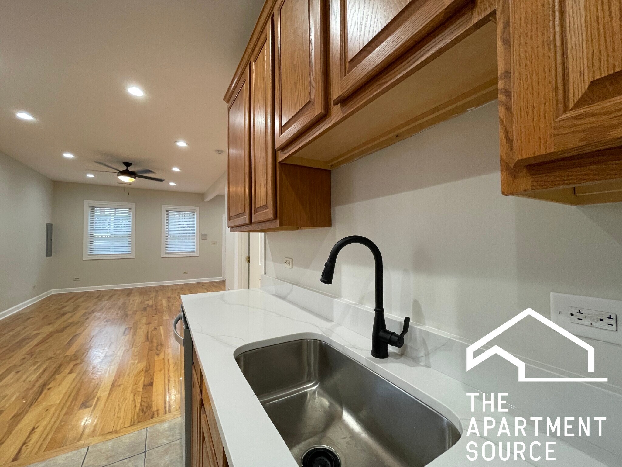 Building Photo - 3606 W Cortland St