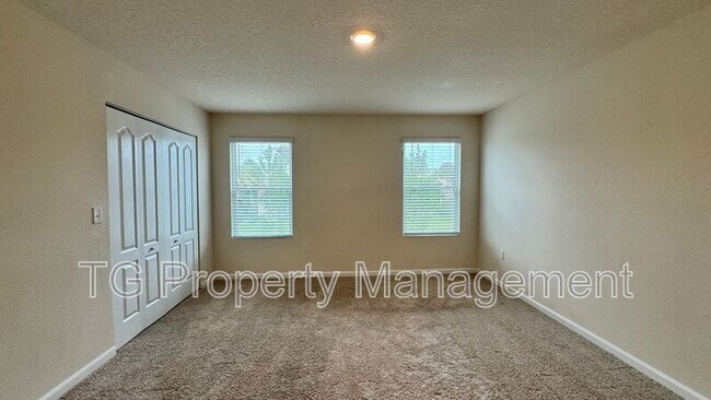 Building Photo - 7734 Legacy Trl