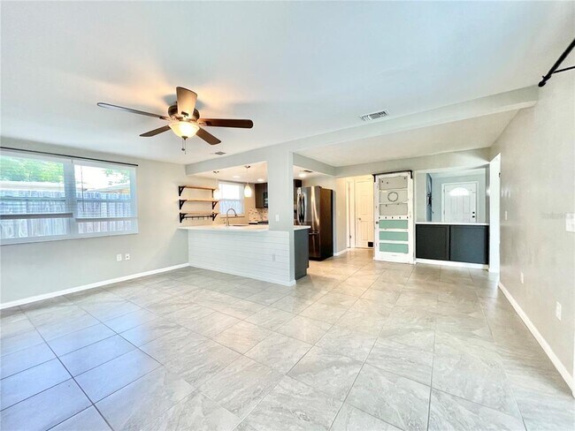 Building Photo - 9011 Ledgestone Ln