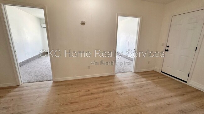 Building Photo - 4300 Bonaparte Blvd