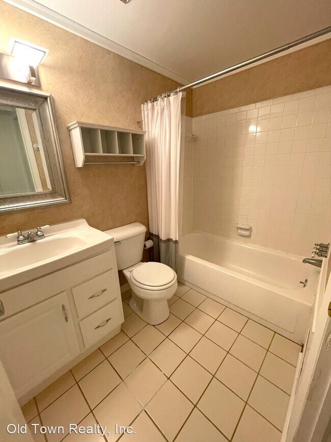 Building Photo - 2 br, 1 bath House - 2988 Whittier Court