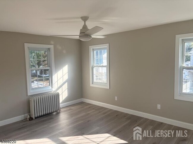 Building Photo - 428 Highland Ave