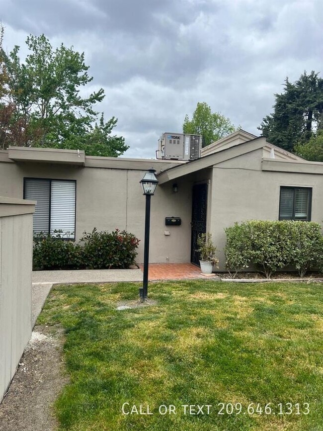 Primary Photo - 6734 Cumberland Pl