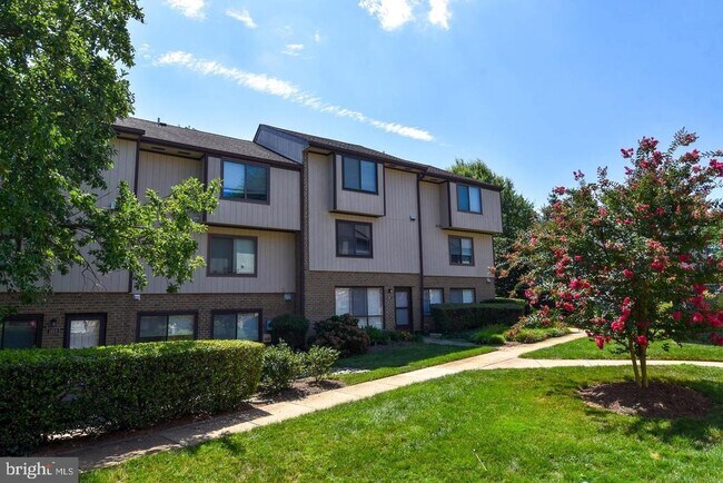 Building Photo - 1809 Westwind Way