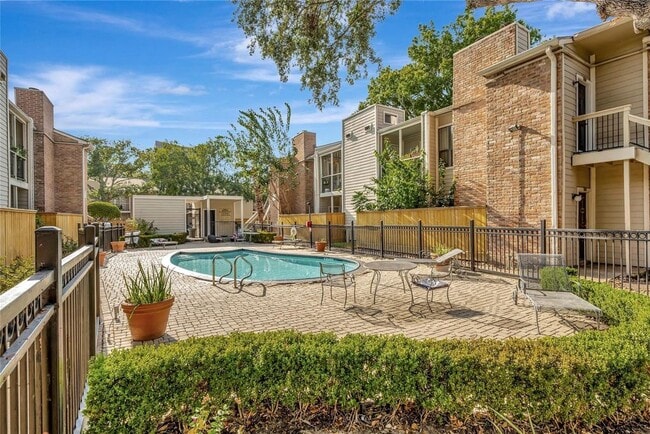 Building Photo - 2001 Bering Dr