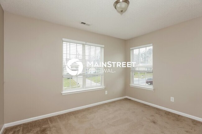 Building Photo - 3 Bedroom Pet-Friendly Home in Charlotte, ...
