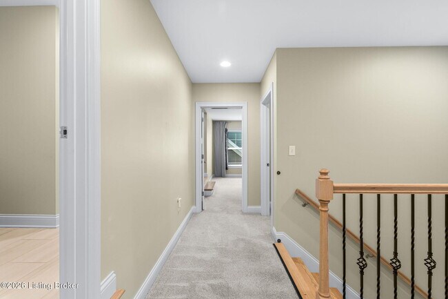 Building Photo - 825 Artisan Pkwy