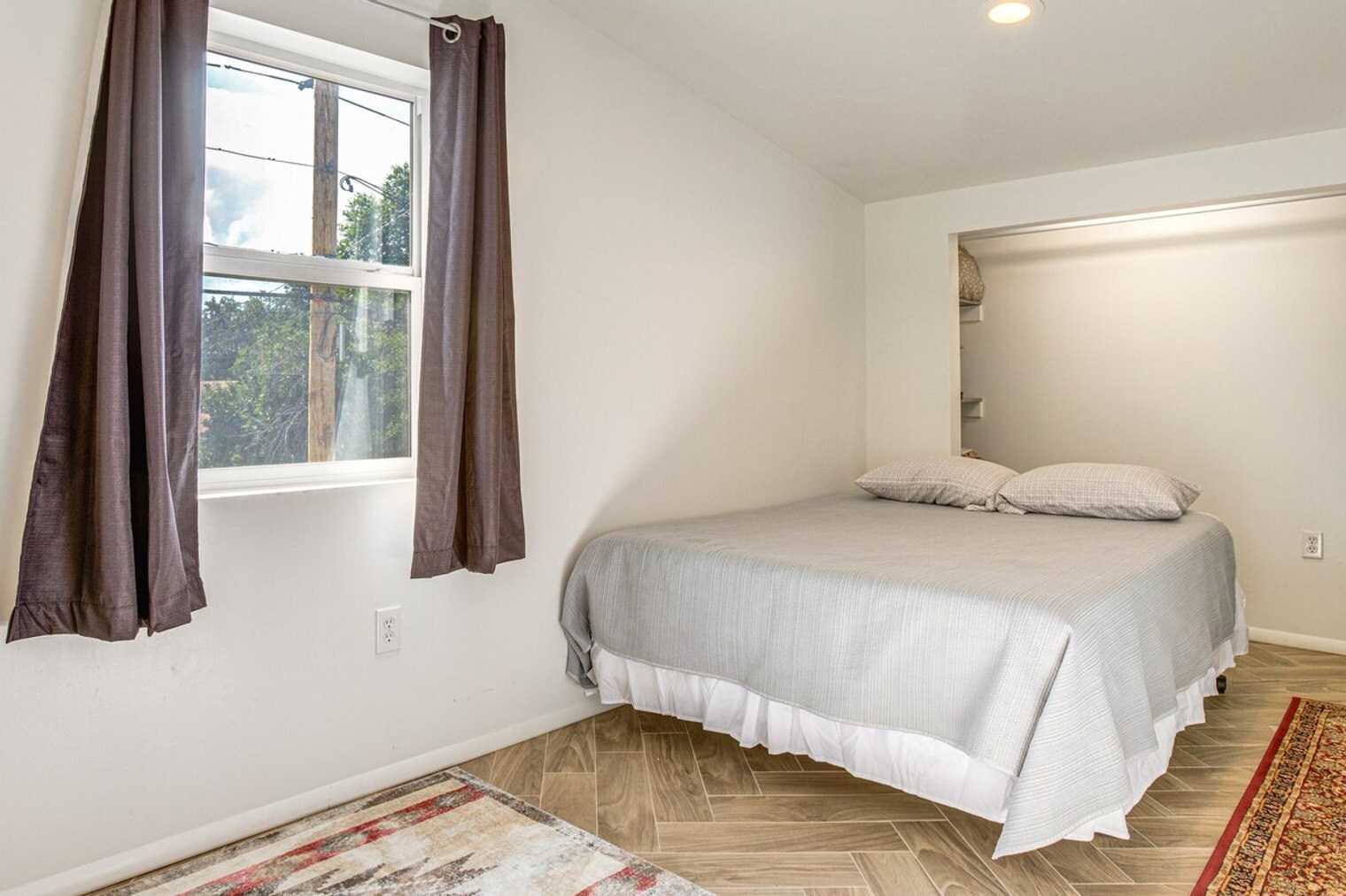 Building Photo - 4339 Eaton St