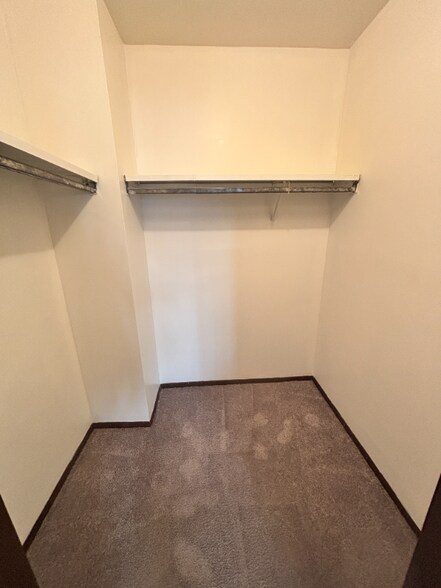 Building Photo - 7640 Timbercreek Ct