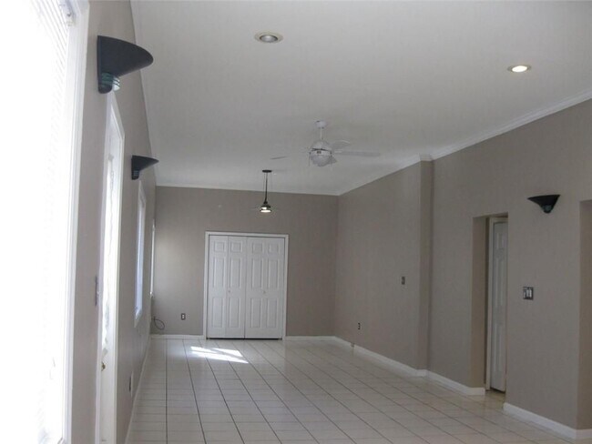 Building Photo - 5465 Derby Chase Ct