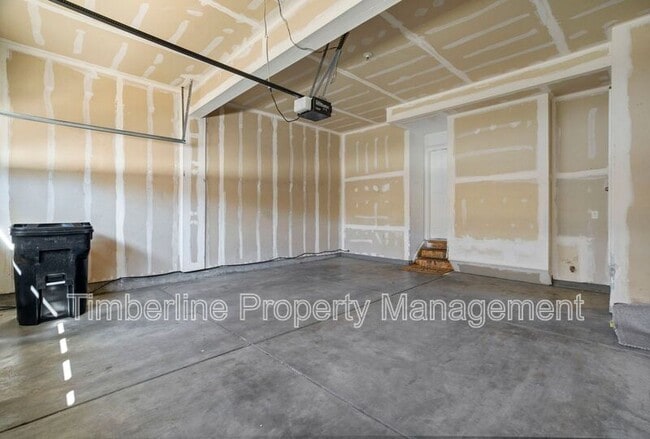 Building Photo - 4024 Diamond Ridge View