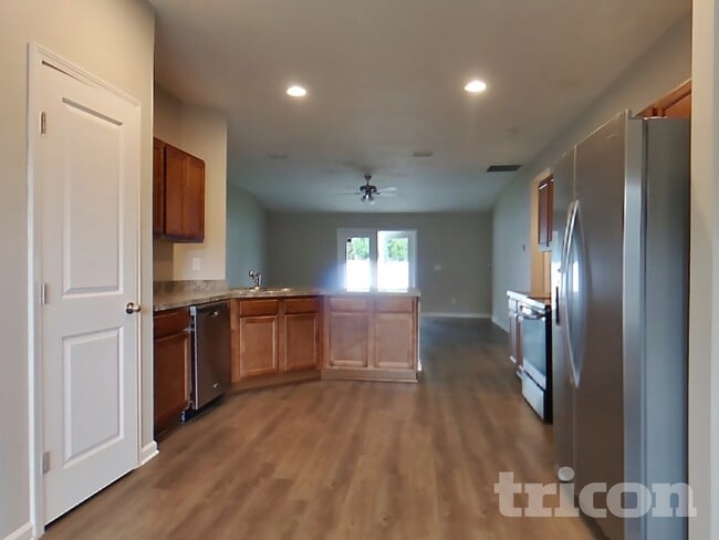 Building Photo - 6926 Monica Ct