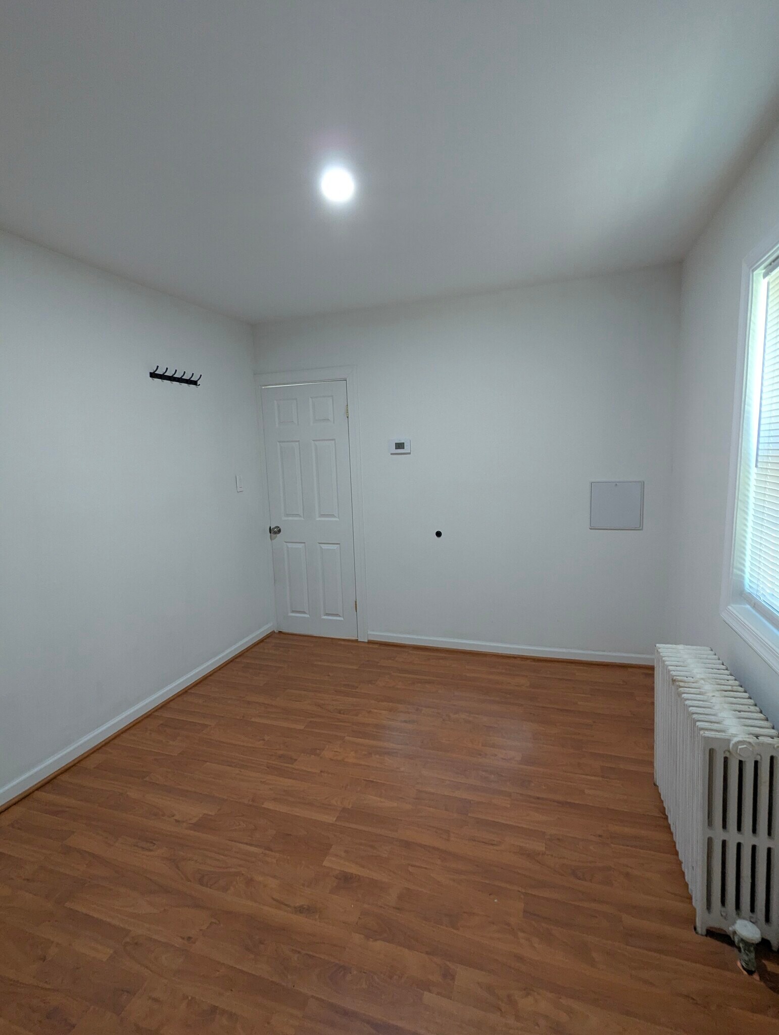 Building Photo - 6625 Harrison Ln