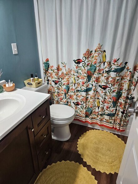 Building Photo - 175 W 400 S