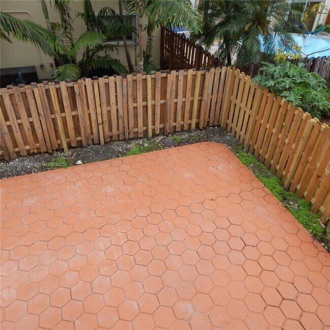 Building Photo - 11248 NW 51st Terrace