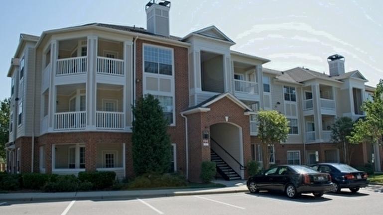 Building Photo - 5406 Viewcrest Way