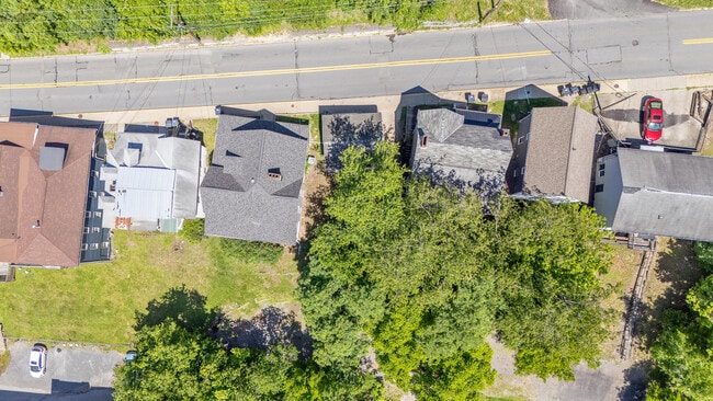 Building Photo - 344 Stewart St