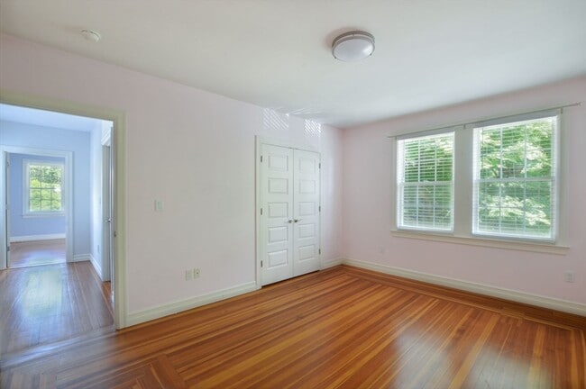 Building Photo - 66 Tucker Ln