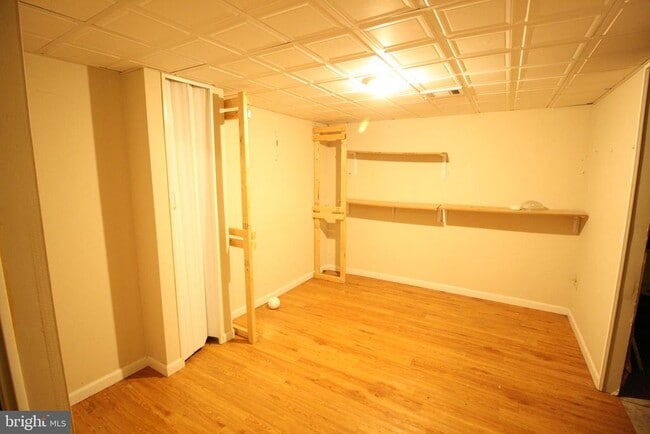 Building Photo - 130 Deer Park Ln
