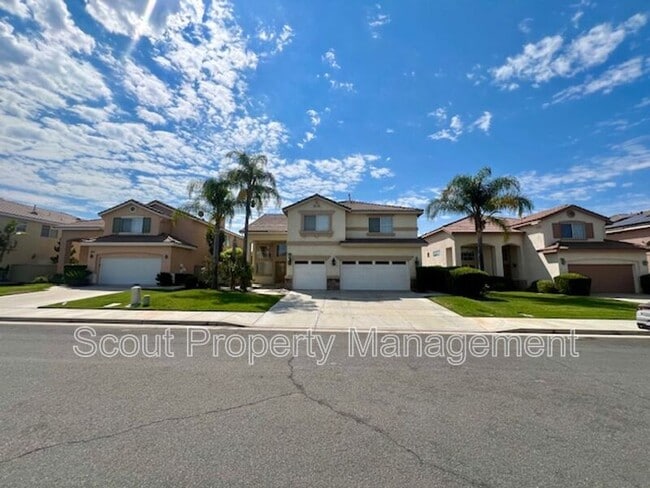 Building Photo - 33309 Morning View Dr