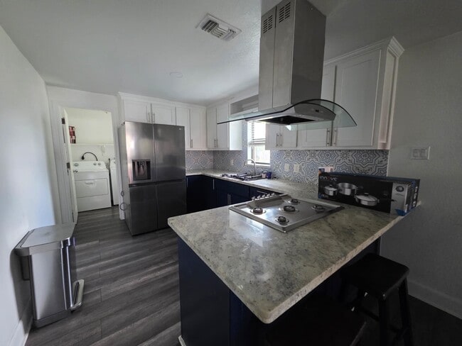 Building Photo - 10015 Porto Rico Rd