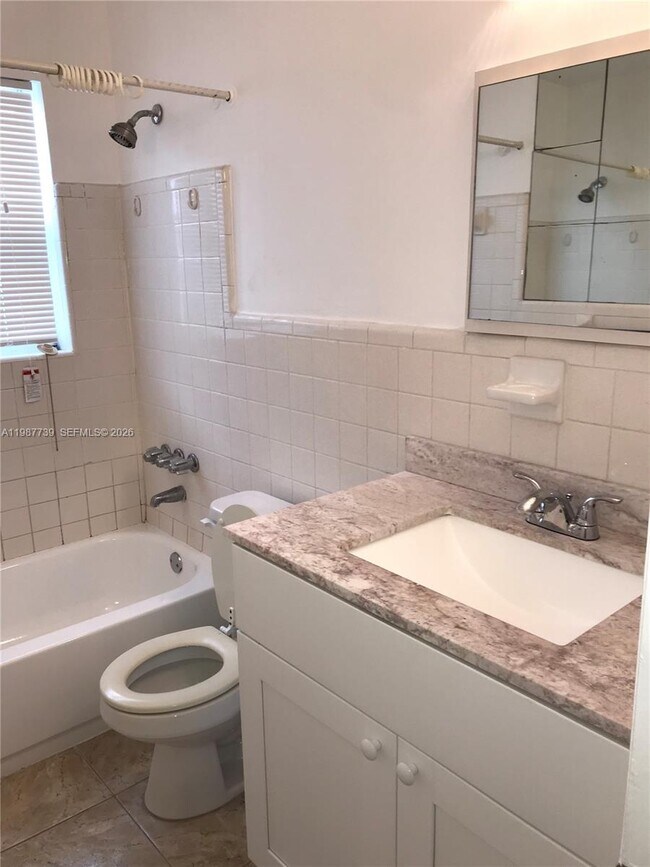 Building Photo - 2829 Jackson St