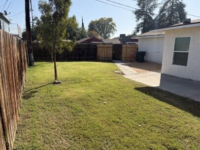 Building Photo - Move-In Special! Renovated 3-Bedroom Home with Large Fenced Yard