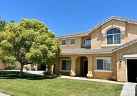 Building Photo - 12290 Chacoma Way