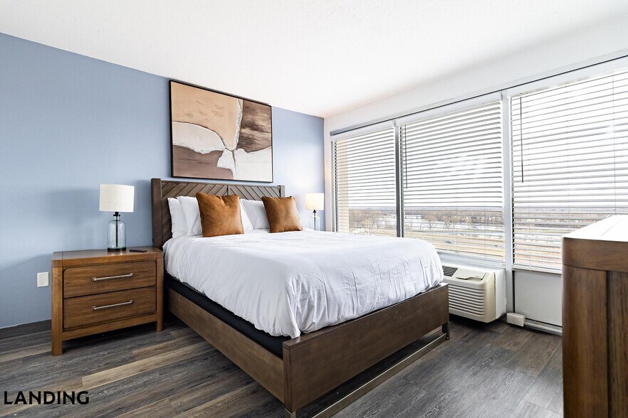 Building Photo - 50 Morgan St N