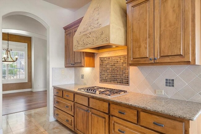 Building Photo - 8600 Bluegrass Dr
