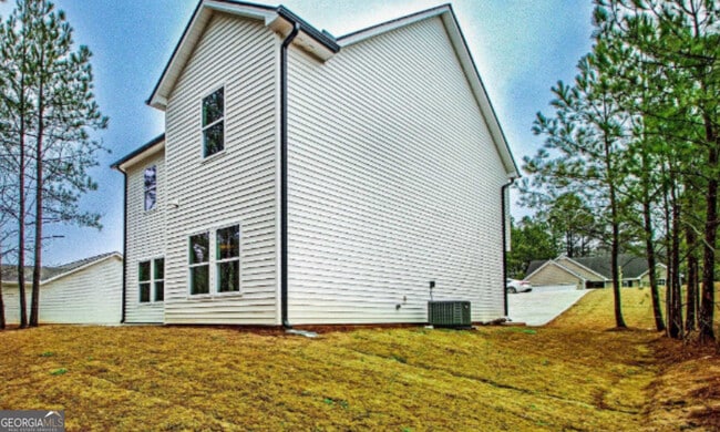 Building Photo - 87 Mineral Springs Ln