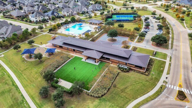 Building Photo - 6030 Rivercane Way