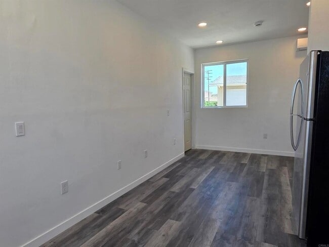 Building Photo - 1819 Oakshire Ct