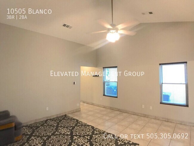 Building Photo - 10505 Blanco-