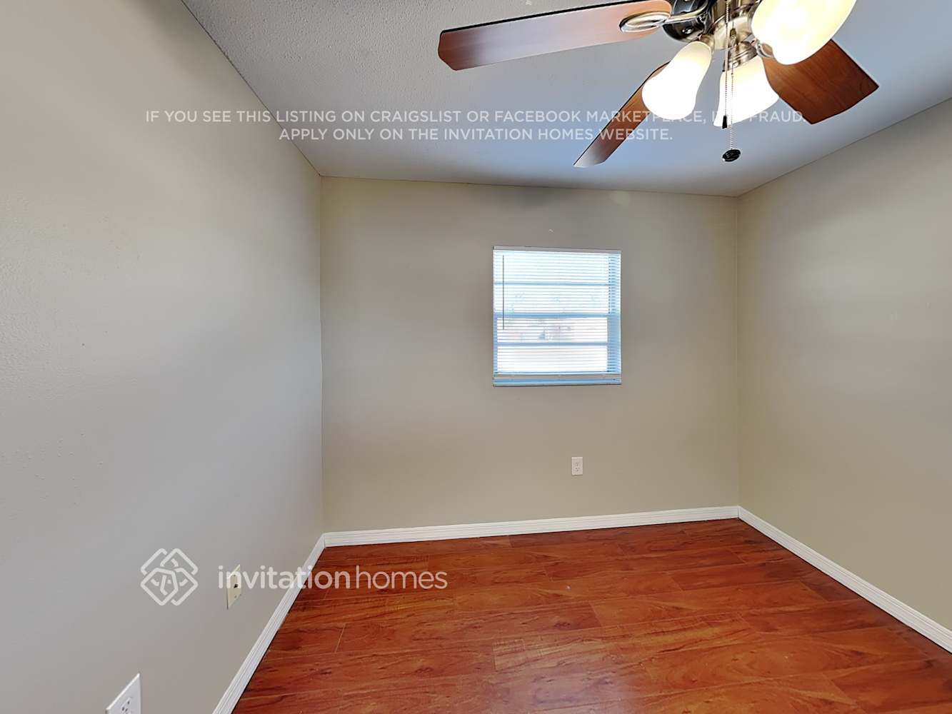 Building Photo - 808 65th Ave W