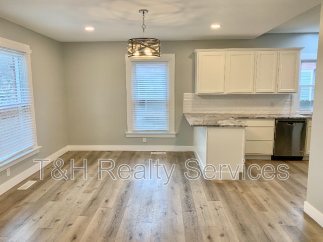 Building Photo - 6155 Broadway St