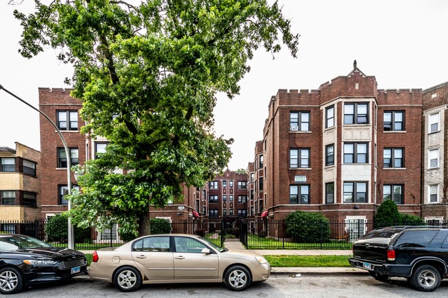 Building Photo - Chatham Neighborhood Apartments