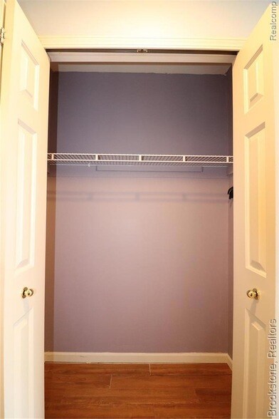 Building Photo - 2096 Cloverly Ln