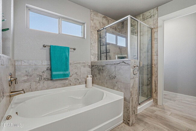 Building Photo - 3328 David Palacio Dr