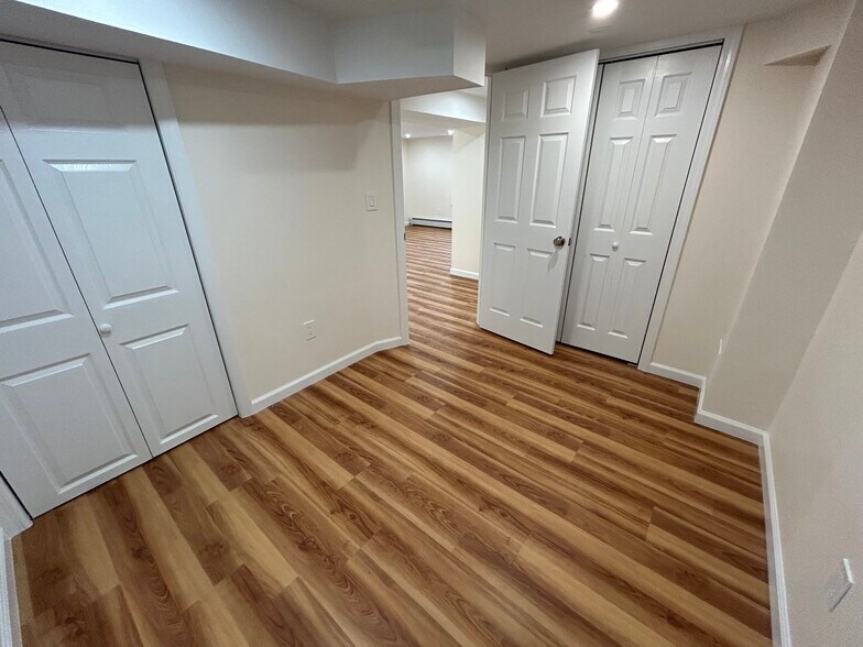 Bonus room - 90 Havemeyer Ln