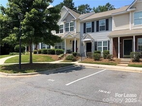 Building Photo - 153 Marakery Rd