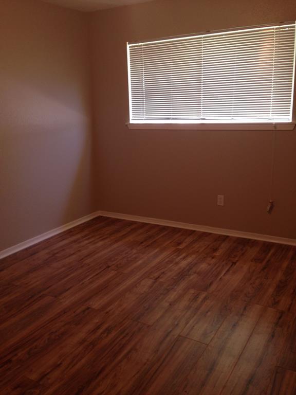 Building Photo - 927 Three Forks Dr